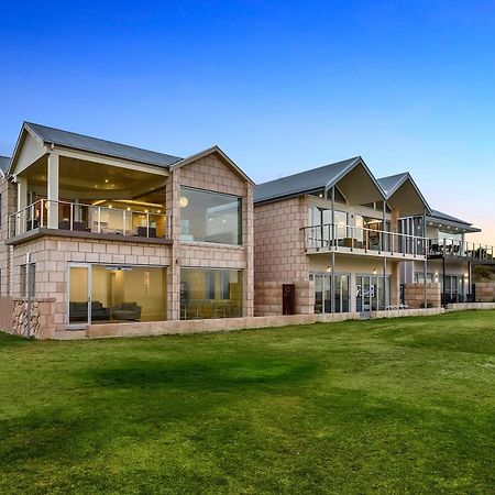 Aloha Waterfront Properties ローブ エクステリア 写真