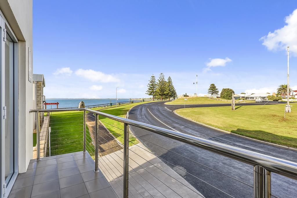 Aloha Waterfront Properties ローブ エクステリア 写真