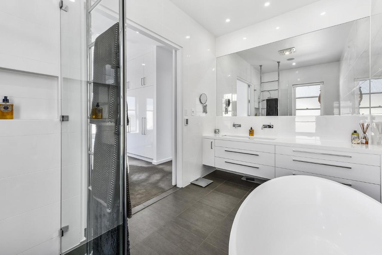 Aloha Waterfront Properties ローブ 部屋 写真